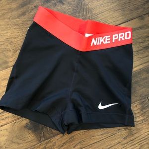 RED/BLACK NIKE PROS